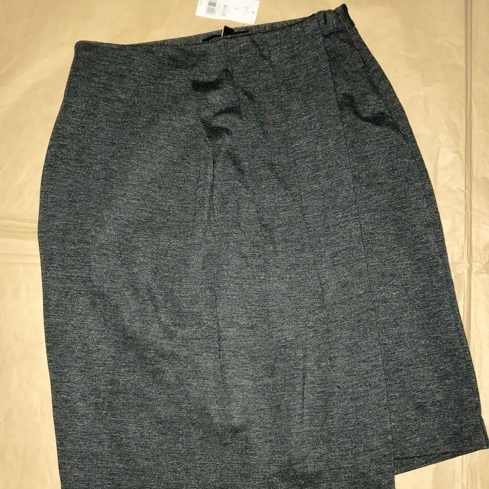 Banana Republic Pencil skirt NWT